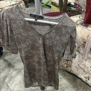 White House Black Market Gray and Brown Fitted Short Sleeve Blouse